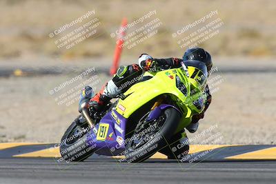 media/Dec-08-2024-CVMA (Sun) [[267e5a7075]]/Race 2-Amateur Supersport Open/